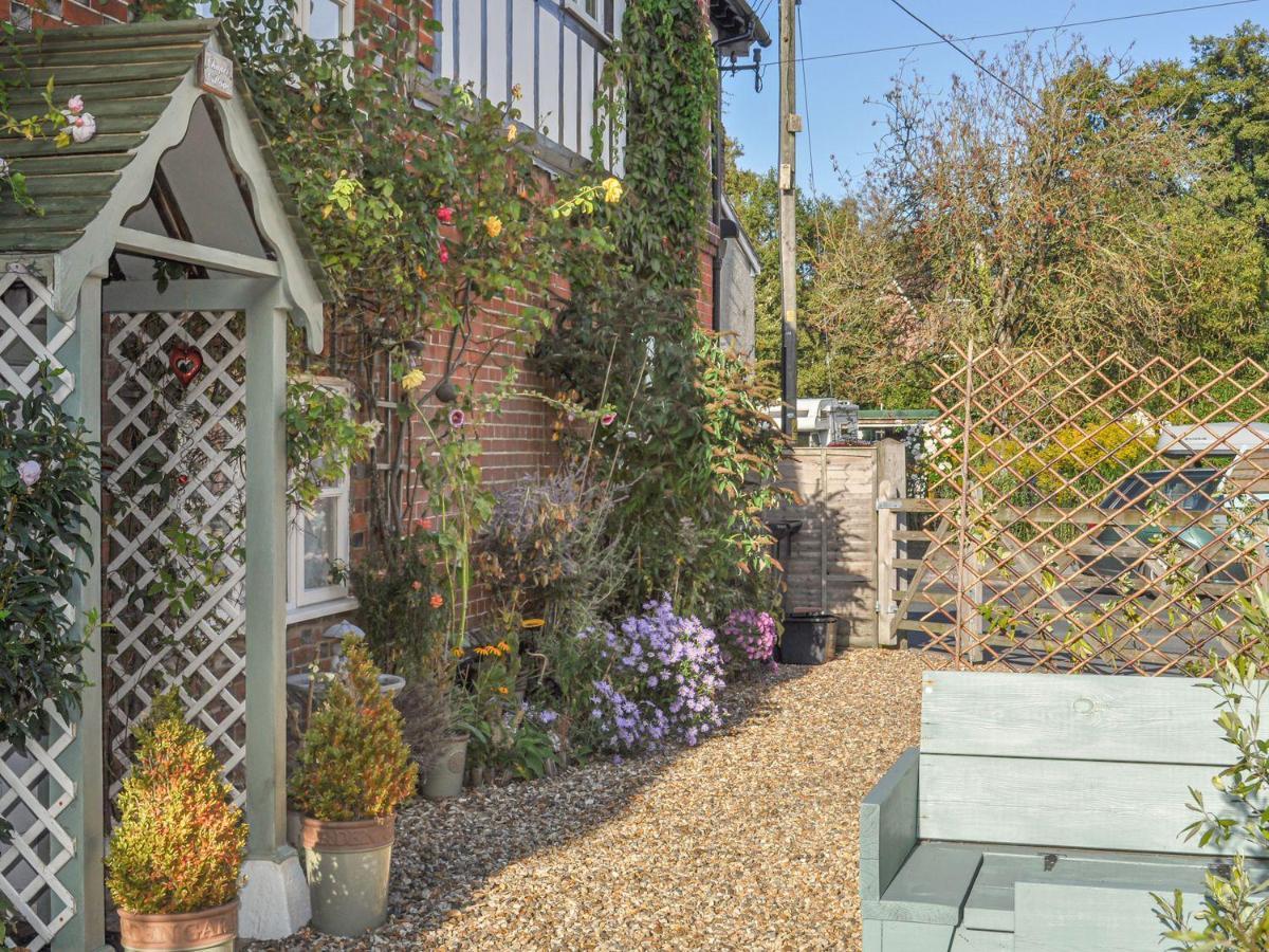 Pewsey Chapel Cottage מראה חיצוני תמונה